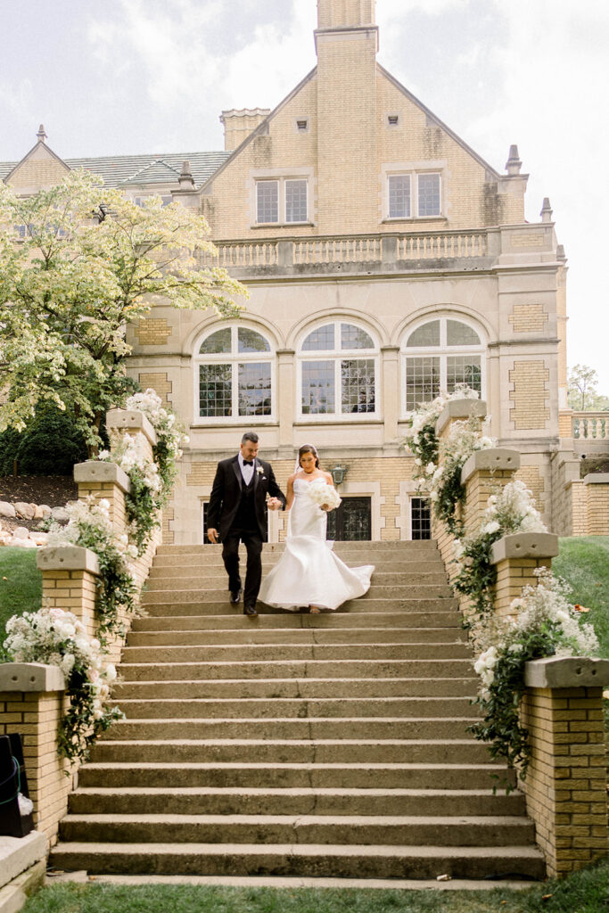 Laurel Hall wedding, Indiana wedding planner, Indianapolis wedding flowers