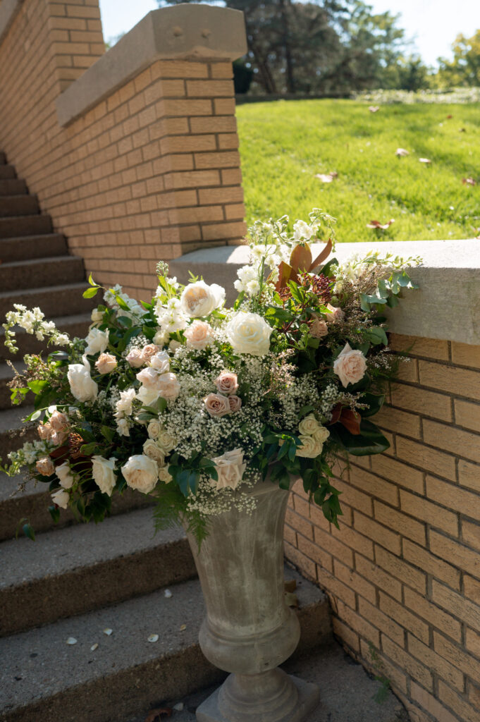 Indiana wedding planner, Indianapolis wedding flowers